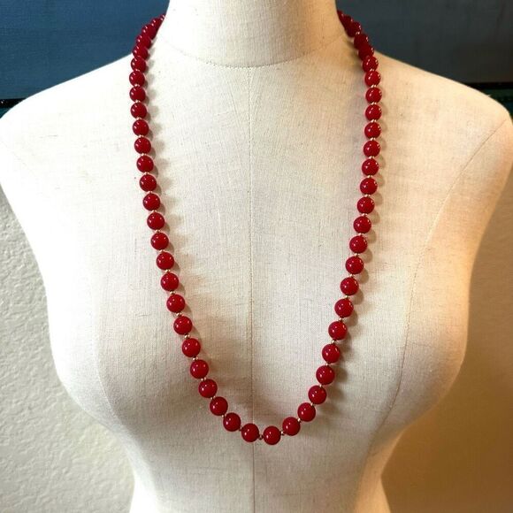 Monet red and gold tone vintage beaded necklace - Picture 1 of 12